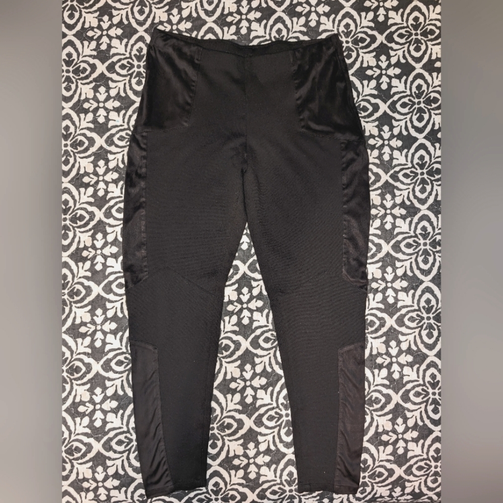 DKNY Women's Large Black Slacks